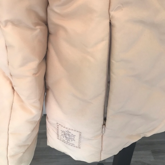 Beige winter jacket - Picture 11 of 16